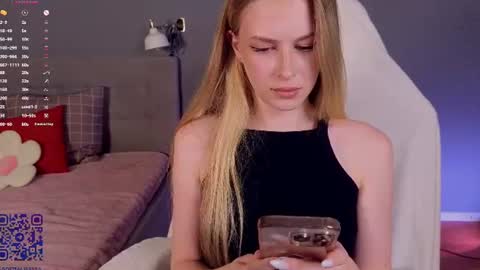 Milisa online show from August 6, 7:46 pm