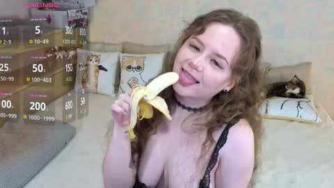 Mia online show from February 21, 8:51 pm