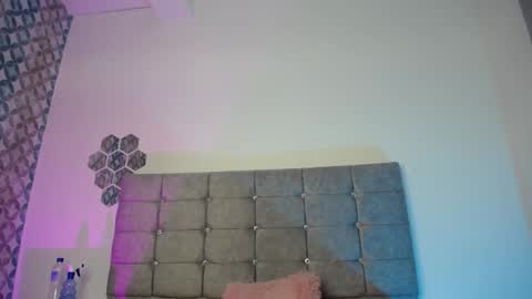 softaddiction online show from March 6, 9:44 pm
