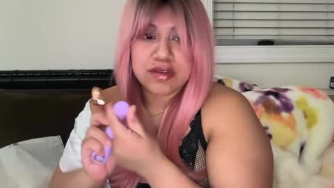 softandcreamyass online show from March 19, 5:22 am