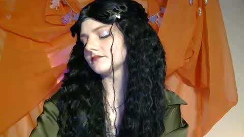 softgothlover online show from March 22, 12:36 am