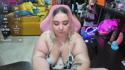 Sofie online show from August 5, 9:29 am