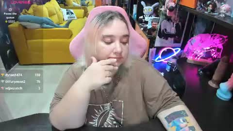 Sofie online show from August 7, 7:52 am