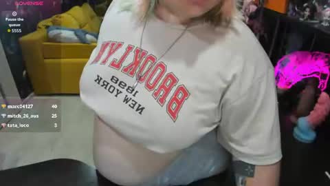 Sofie online show from August 13, 12:08 pm