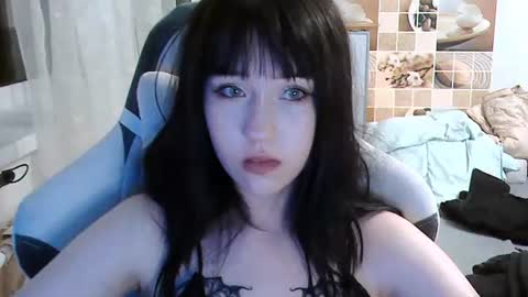 Eva online show from July 29, 7:32 pm