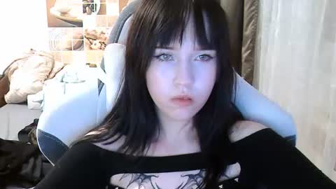 Eva online show from July 31, 7:19 pm