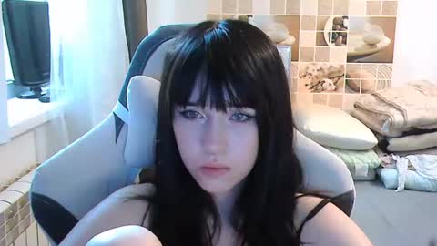 Eva online show from August 11, 1:46 pm