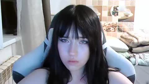 Eva online show from August 11, 6:21 pm
