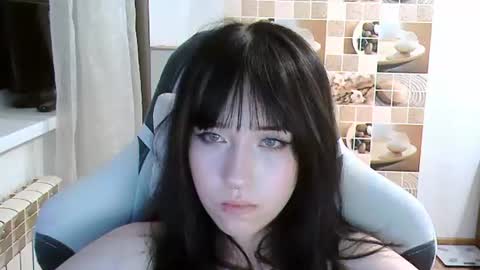 Eva online show from August 12, 8:55 pm