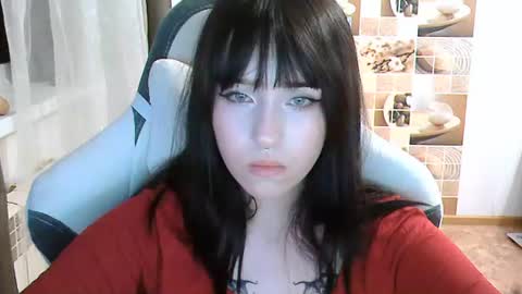 Eva online show from August 14, 7:06 pm
