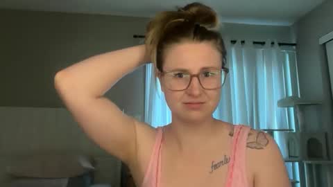 softslutxo online show from May 10, 2:36 am
