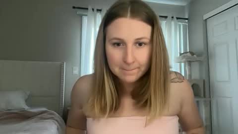 softslutxo online show from May 11, 1:52 am