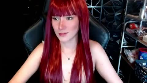 Queen Ivory online show from July 22, 11:40 pm