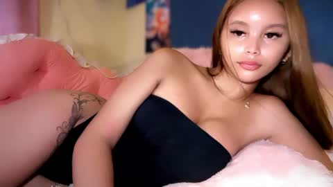Sweet Shallaine online show from August 10, 12:01 am