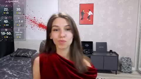Kelly online show from August 12, 1:24 pm