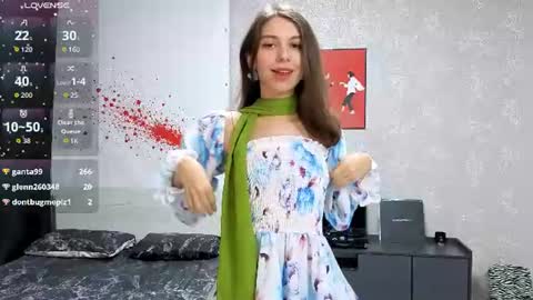 Kelly online show from August 13, 9:34 am