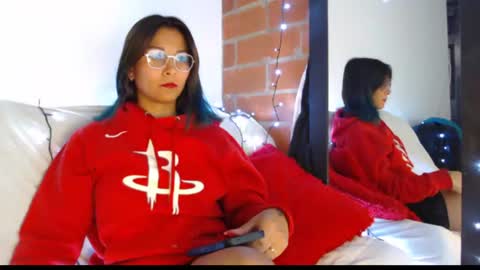  Sofy  online show from August 15, 7:18 pm