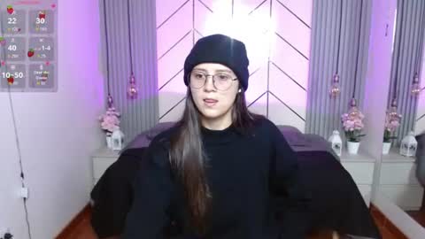 Sofy online show from August 6, 1:10 pm