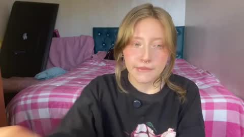 solcito online show from September 8, 12:34 pm