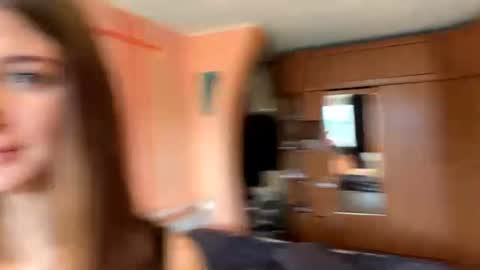 Catheryn online show from August 5, 1:42 pm