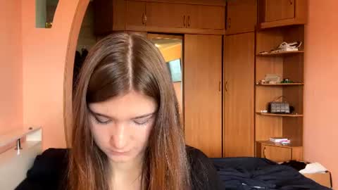 Catheryn online show from August 10, 11:22 am