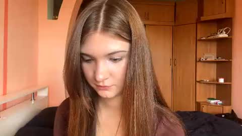 Catheryn online show from August 13, 10:07 am