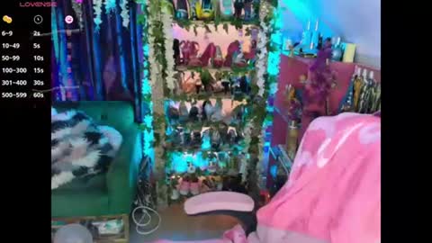 solesticia online show from August 5, 2:42 am