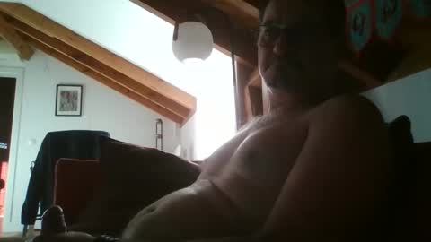 solitariodf2022 online show from April 1, 5:32 pm