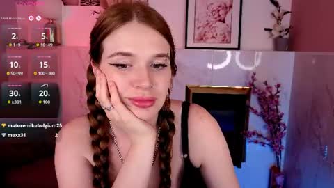 sollarkristy online show from September 8, 5:53 pm