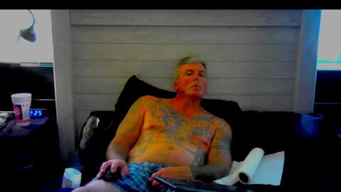 I love watching beautiful women play with themselves online show from May 9, 5:15 pm
