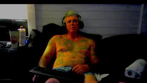 I love watching beautiful women play with themselves online show from May 23, 7:11 am