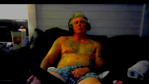 I love watching beautiful women play with themselves online show from May 23, 9:34 am