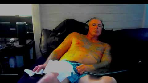 I love watching beautiful women play with themselves online show from August 1, 3:07 pm