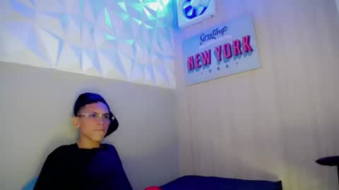 ESTEBAN online show from August 10, 1:23 pm