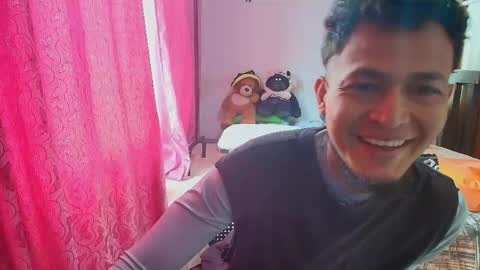 somethingxpecial online show from June 7, 4:56 pm