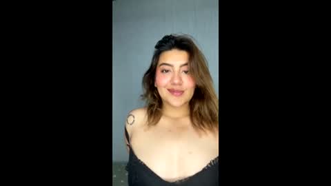 sommerr111 online show from June 2, 3:53 am