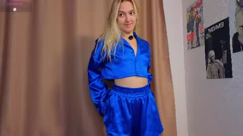 Mary online show from July 31, 12:06 am