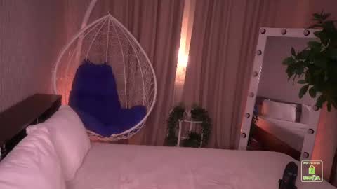 My name isSonya  online show from August 8, 10:43 pm