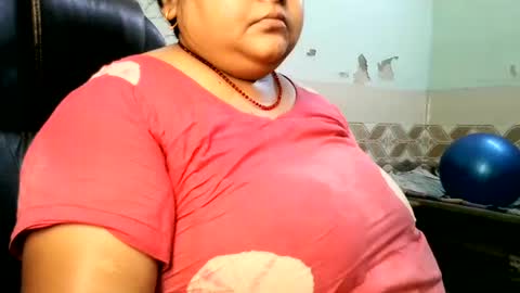 soni88888 online show from July 27, 12:32 pm