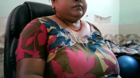 soni88888 online show from August 15, 11:58 am