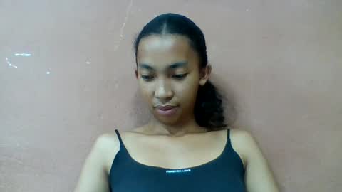 sonia4000 online show from August 10, 3:46 pm