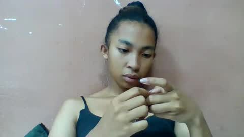 sonia4000 online show from August 13, 2:58 am