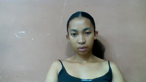 sonia4000 online show from August 15, 1:53 am