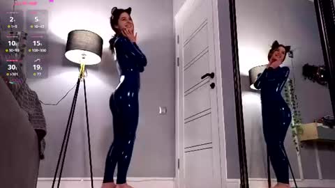 Sonia online show from August 6, 5:23 pm