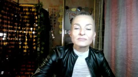 Sonia online show from July 28, 5:41 pm