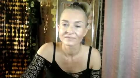 Sonia online show from August 9, 1:45 pm