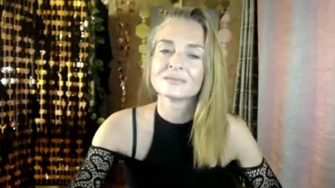 Sonia online show from August 15, 2:10 pm