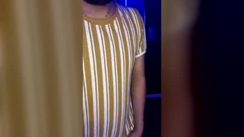 soniriyaa010101 online show from August 15, 7:51 pm