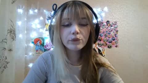 Mila online show from August 2, 2:02 pm