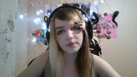 Mila online show from August 7, 5:13 pm